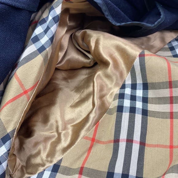 Vintage Burberry khaki green trench coat w/removable wool liner and belt XL - Picture 11 of 15